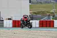 cadwell-no-limits-trackday;cadwell-park;cadwell-park-photographs;cadwell-trackday-photographs;enduro-digital-images;event-digital-images;eventdigitalimages;navarra;no-limits-trackdays;peter-wileman-photography;racing-digital-images;trackday-digital-images;trackday-photos